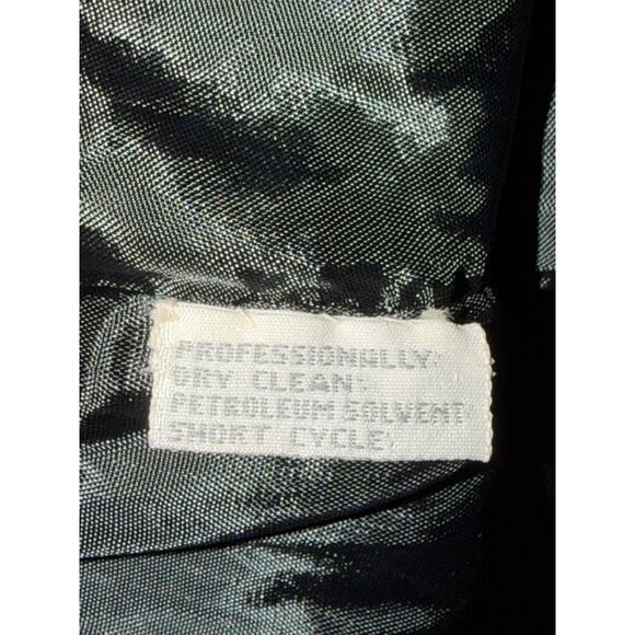 Vintage Sequin Together! Wearable Art Silk Jacket Storybook Cityscape Size M - Picture 8 of 8